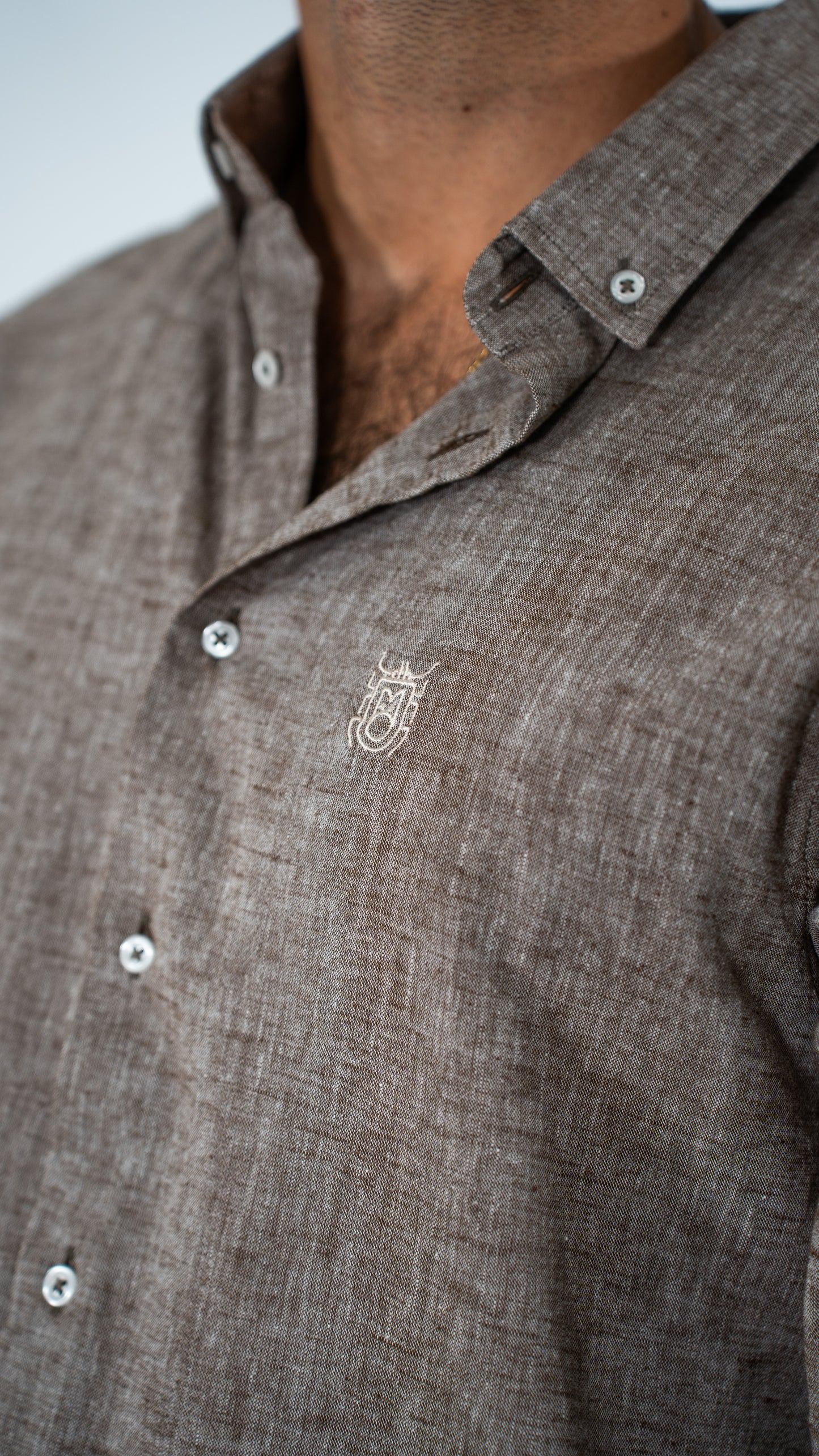 CAMISA DE LINO TAUPE LAVADO