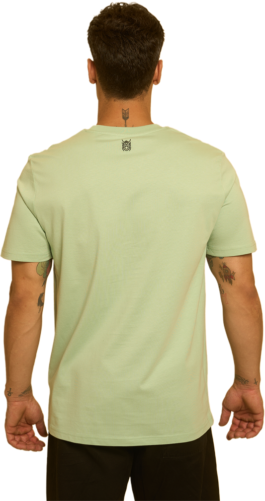 CAMISETA REGULAR BORDADO VERDE AGUA