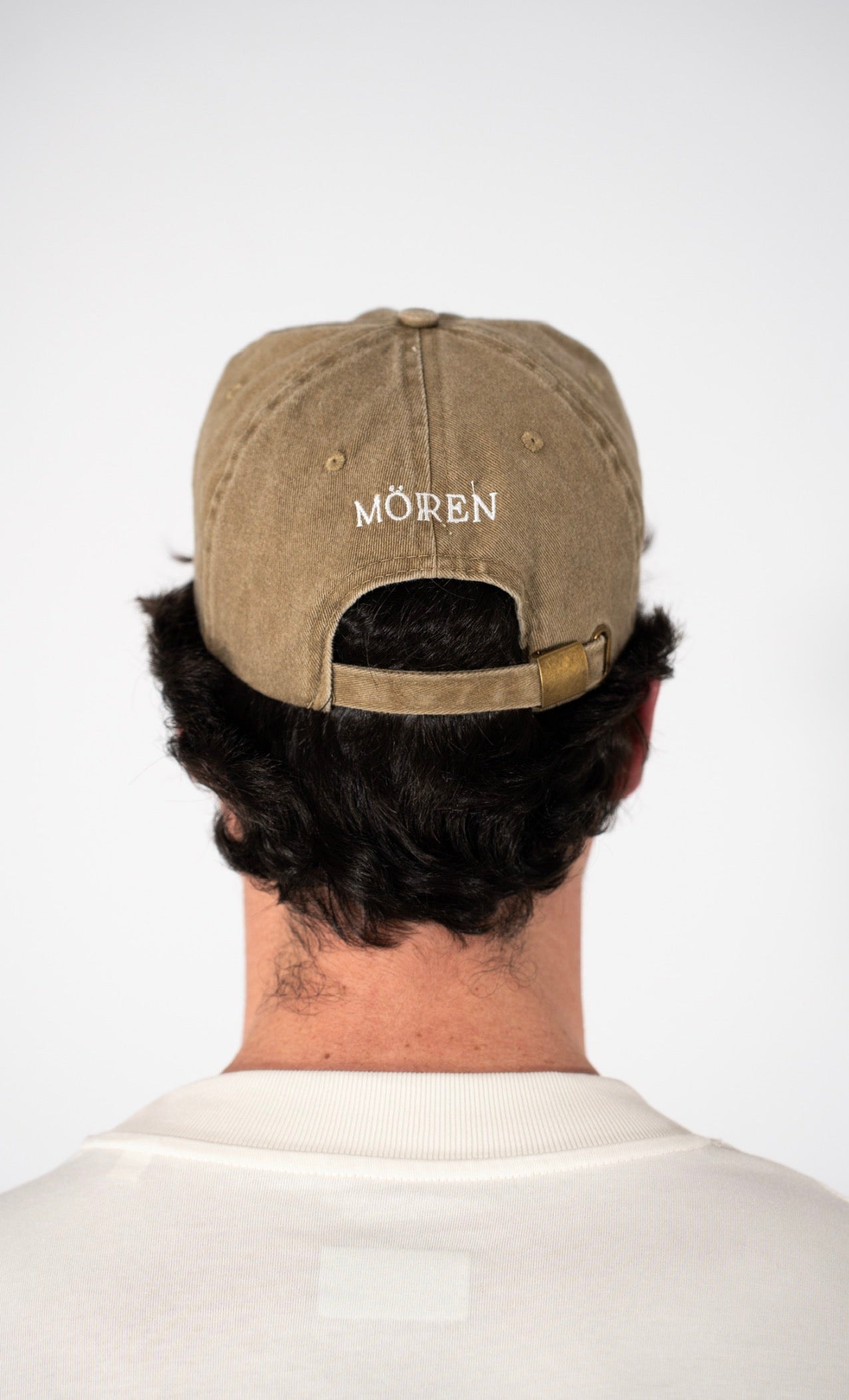 GORRA ARENA BORDADA