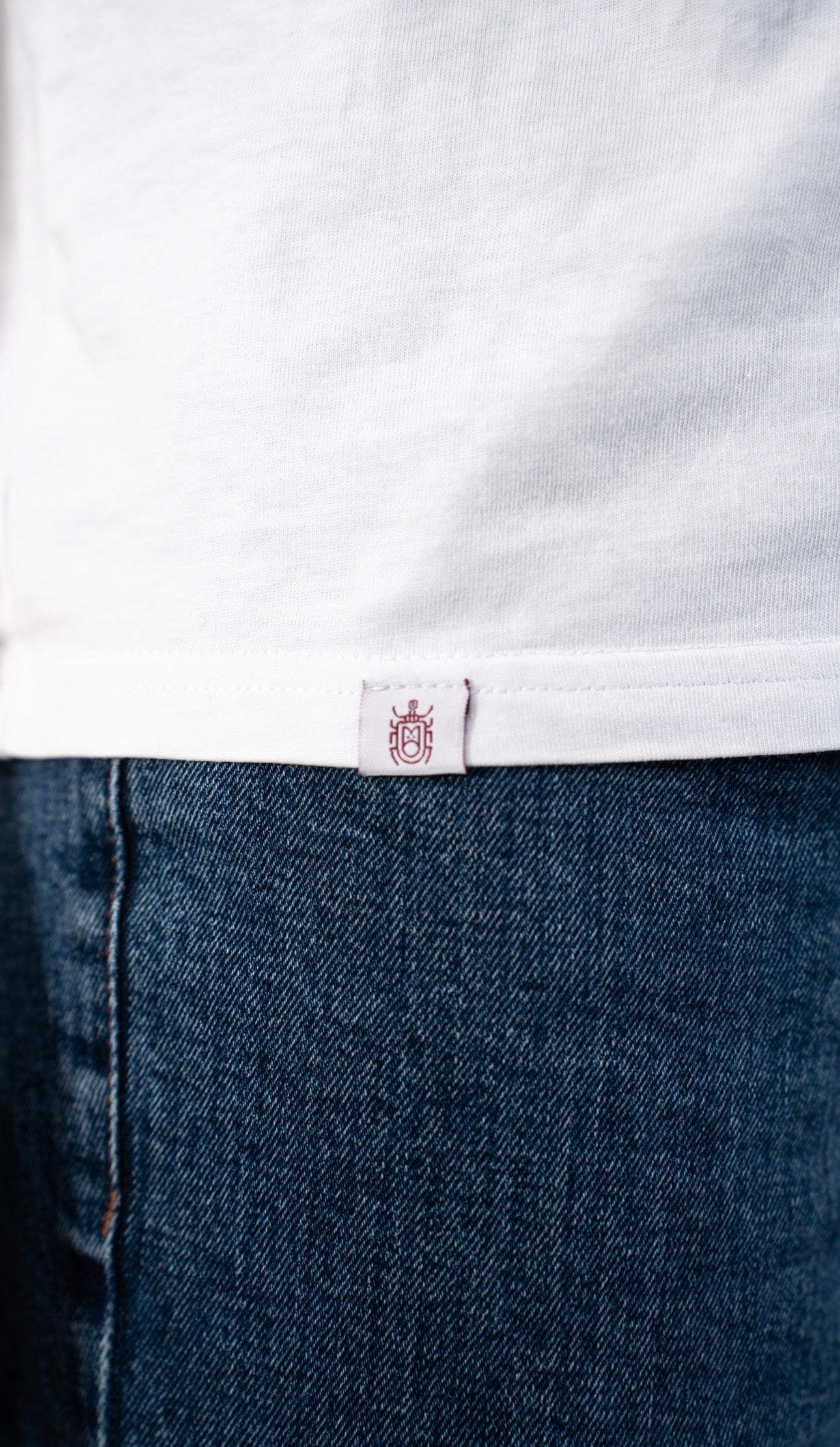 CAMISETA REGULAR BORDADO BLANCA